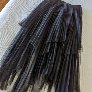 All Saints "Veena" Pleated Tulle Skirt. Sz 8 in metallic black.